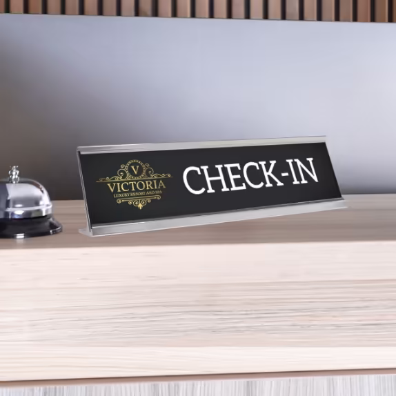 Simply frames desk plate