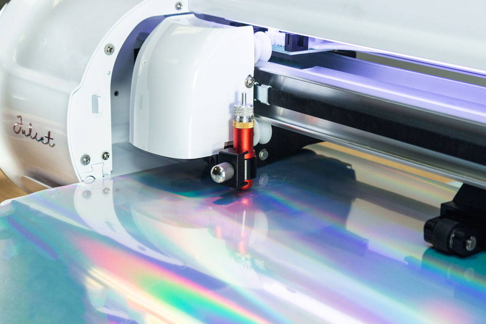 Siser Juliet vinyl cutter open with halographic vinyl