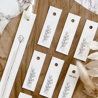 printed tags with hole