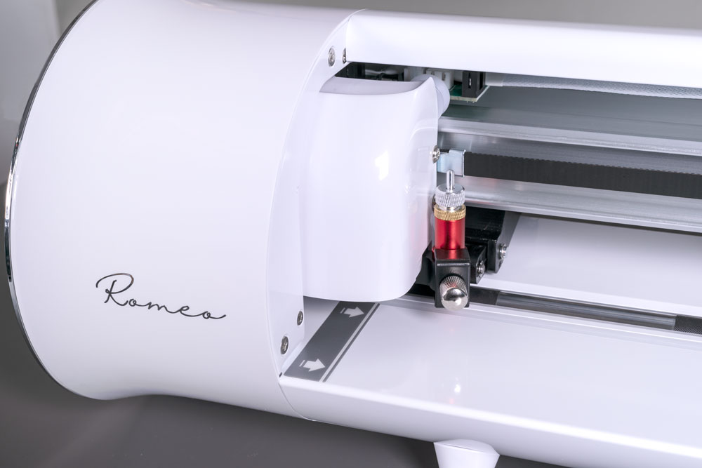 Siser Romeo vinyl cutter 