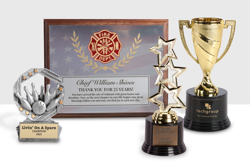Trophy and plaque sign kit