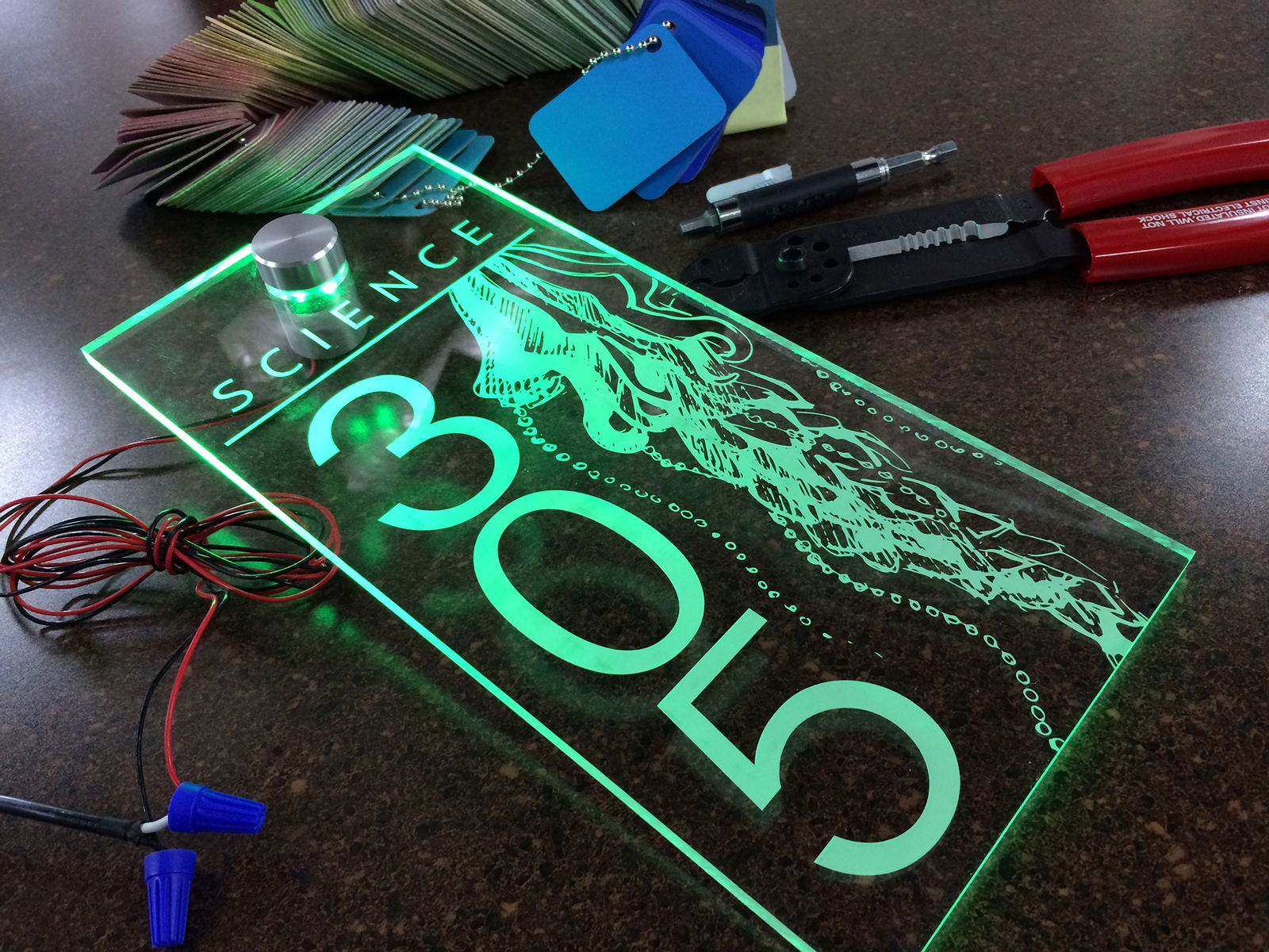 clear sign showing LED Expansion Standoff Kit showing green light
