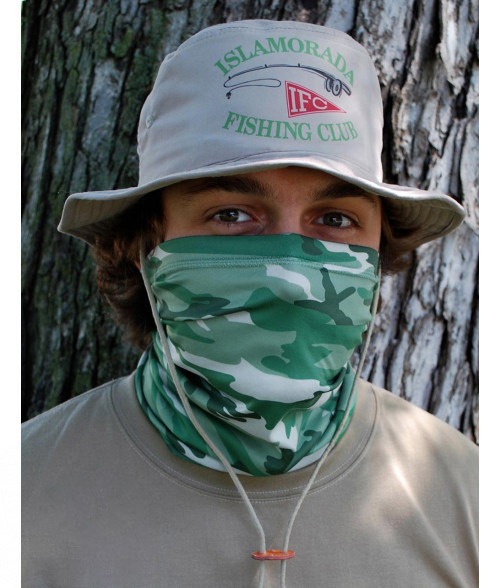 Man wearing bucket hat and camo gaiter